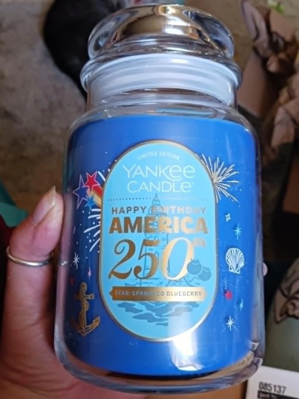 YANKEE CANDLE Star Spangled Blueberry HAPPY BIRTHDAY AMERICA 250TH Jar Candle